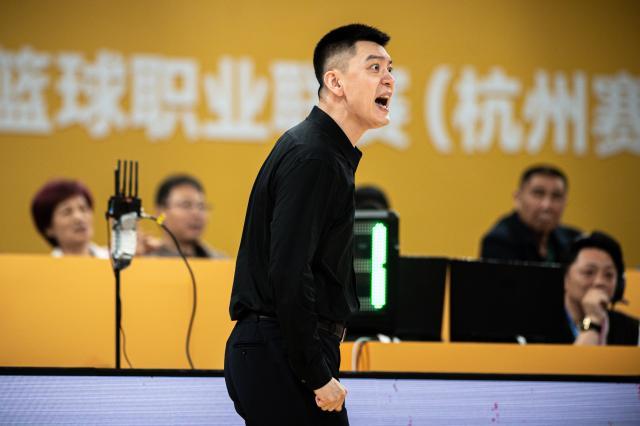 卫冕冠军首战惨败而归 G2能否阻止0比2出现？