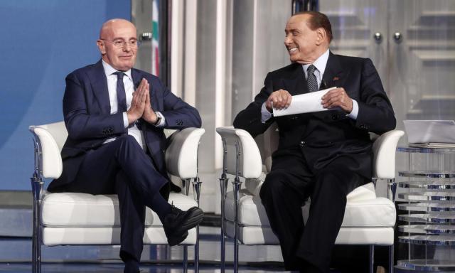 sacchi.berlusconi.portaaporta.2019.1400x840.jpg