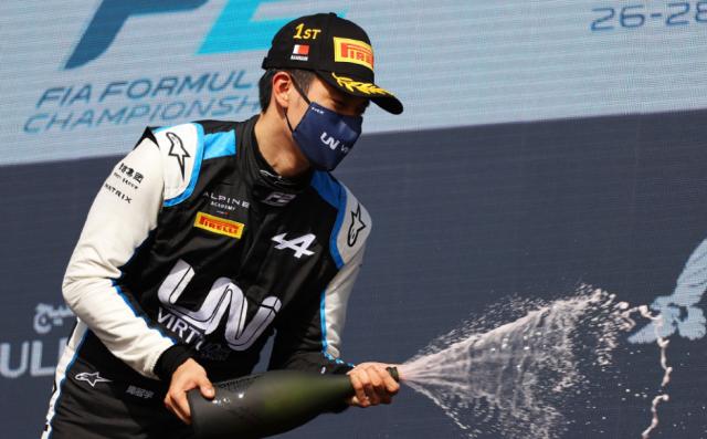 开云体育官网-F2新赛制残酷程度加倍 周冠宇有信心力争年度冠军